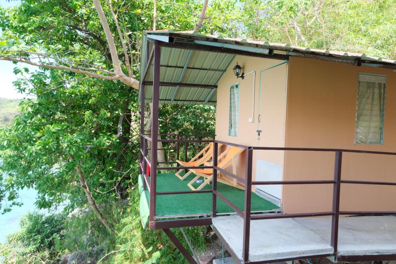 Seaside โรงแรม เกาะพีพี