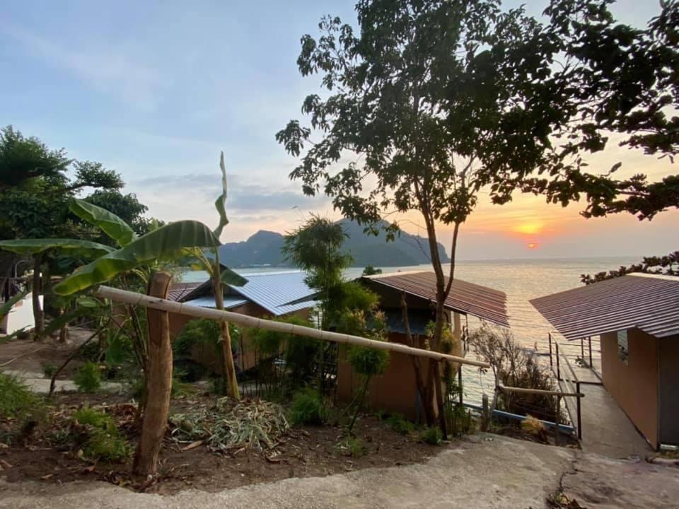 Inn Seaside Phi Phi Don